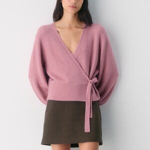 Aritzia Wilfred SoftSpoke Cassidy Sweater